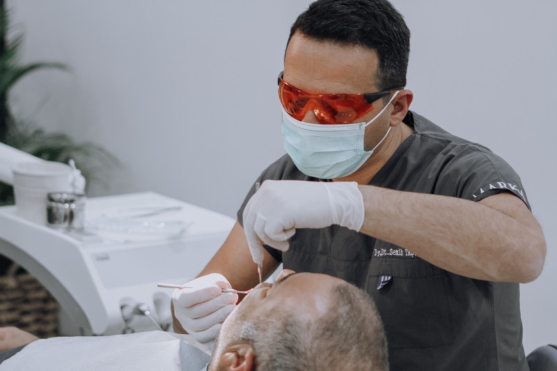 Dr. Dt. Semih Taşveren